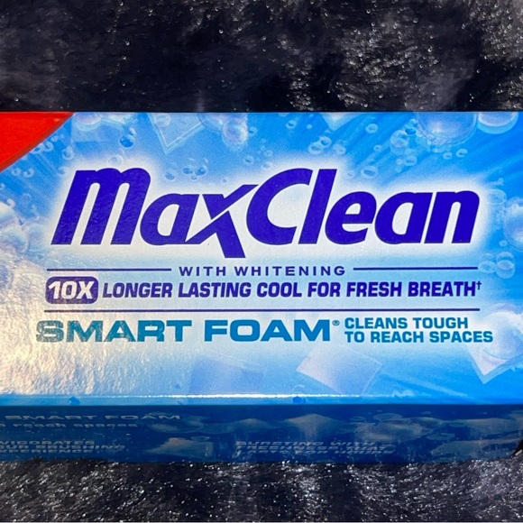 Colgate toothpaste - Picture 3 of 9